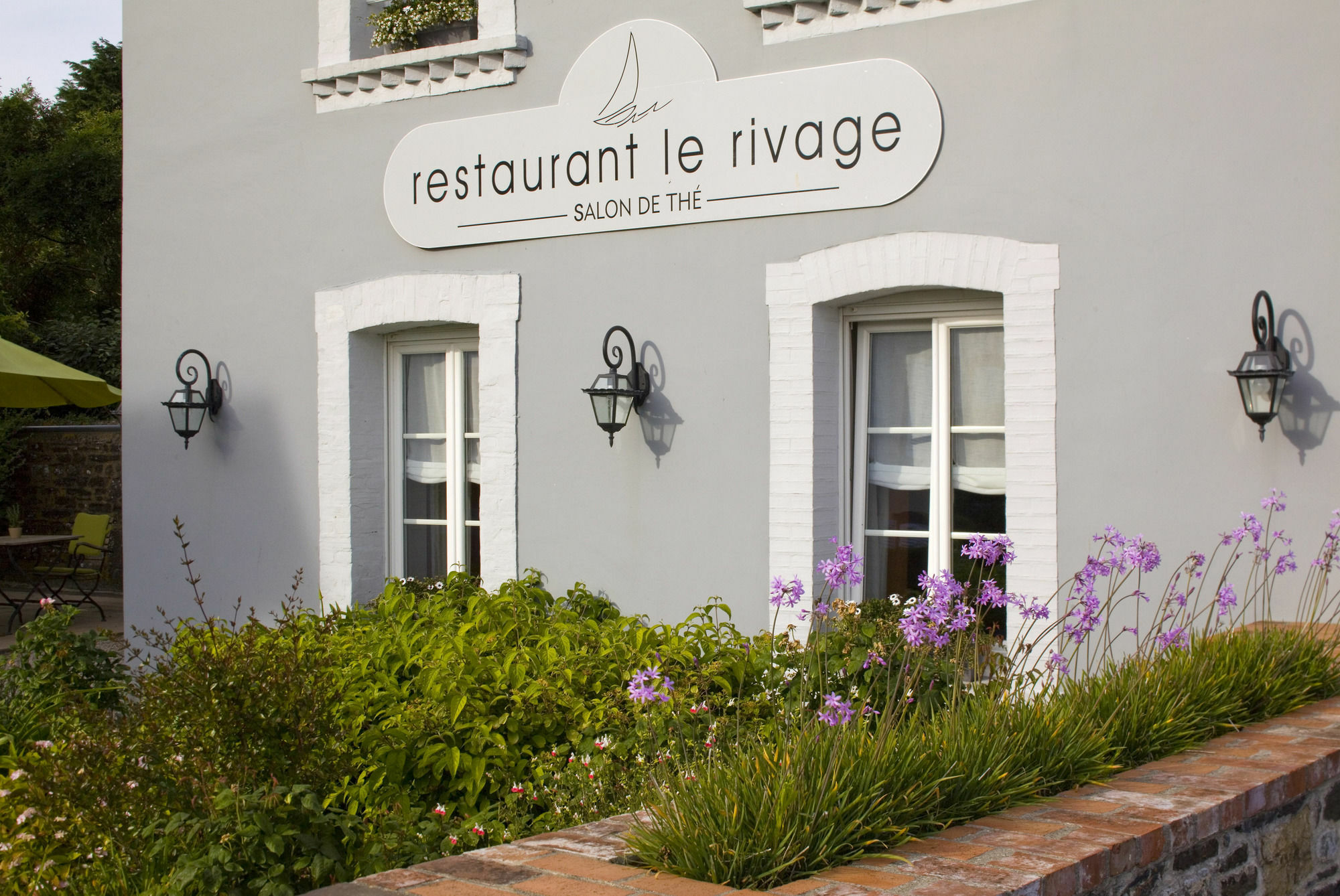 Relais Du Silence Hotel Restaurant Les Ormes Barneville-Carteret Exteriör bild